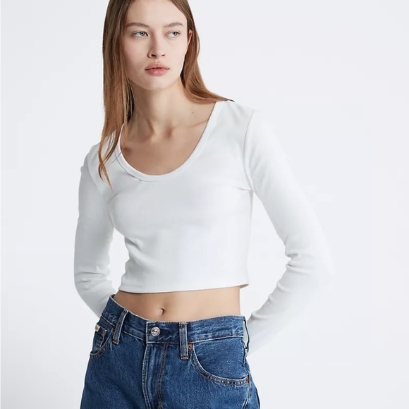 Calvin Klein Cotton Contour Rib Cropped Long Sleeve T-Shirt - Picture 1 of 3